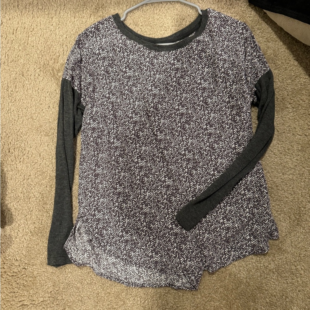 Lou & Grey Patterned Long Sleeve Top